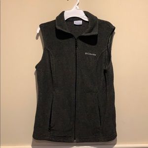 Columbia vest
